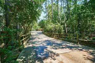 201 Vanderpool Ln, Houston, TX 77024 - Photo 45