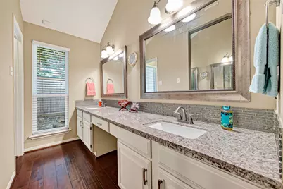 1615 Ainsdale Drive, Houston, TX 77077 - Photo 17
