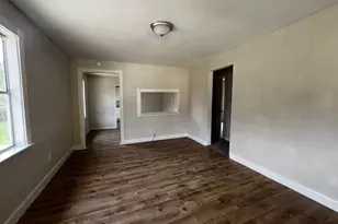 8606 Prairie View Dr, Houston, TX 77088 - Photo 3