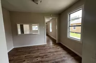 8606 Prairie View Dr, Houston, TX 77088 - Photo 7