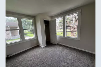 8606 Prairie View Drive, Houston, TX 77088 - Photo 9