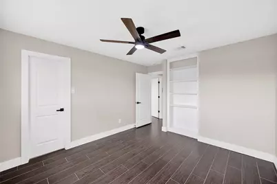 12303 Shelwick Drive, Houston, TX 77031 - Photo 17