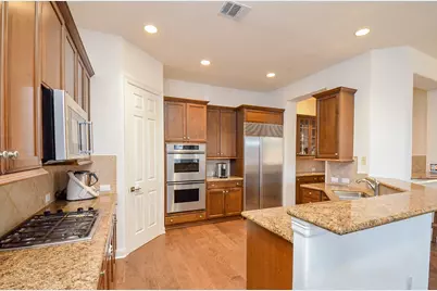 2826 Tudor Manor, Houston, TX 77082 - Photo 11