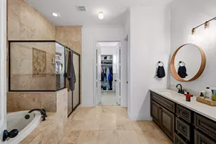 11009 Upland Forest Dr, Houston, TX 77043 - Photo 21