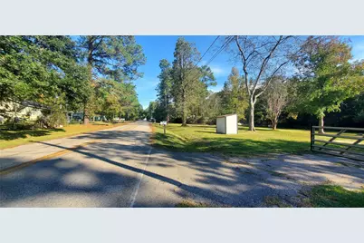 302 Waterfall Drive, Huffman, TX 77336 - Photo 17