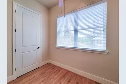 58 Briar Hollow Lane #408, Houston, TX 77027 - Photo 19