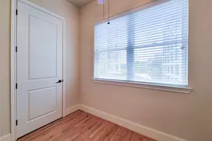 58 Briar Hollow Ln, Houston, TX 77027 - Photo 19