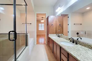 58 Briar Hollow Ln, Houston, TX 77027 - Photo 15