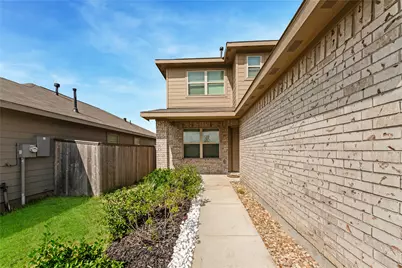 2741 Cadiz Bay Dr, Conroe, TX 77302 - Photo 9