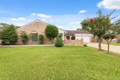 11411 Ash Creek Drive, Houston, TX 77043 - Photo 1