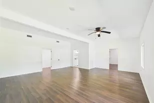 11515 Iberia Dr, Houston, TX 77065 - Photo 15