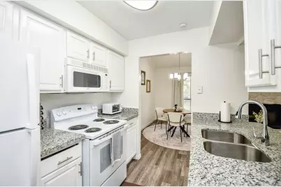 17401 Red Oak Drive #64, Houston, TX 77090 - Photo 7