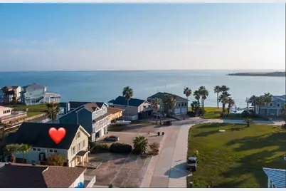 146 Tamana Drive, Galveston, TX 77554 - Photo 1