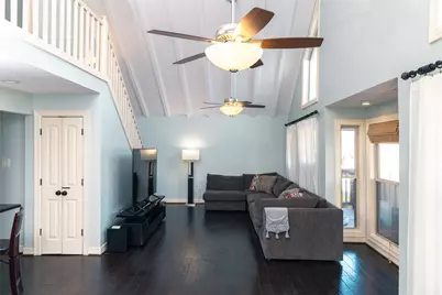 146 Tamana Drive, Galveston, TX 77554 - Photo 17