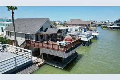 146 Tamana Drive, Galveston, TX 77554 - Photo 5