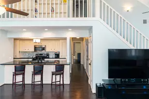 146 Tamana Dr, Galveston, TX 77554 - Photo 15