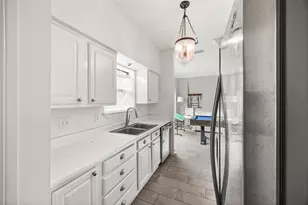 810 Augusta Dr, Houston, TX 77057 - Photo 7