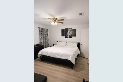 810 Augusta Drive #810, Houston, TX 77057 - Photo 15