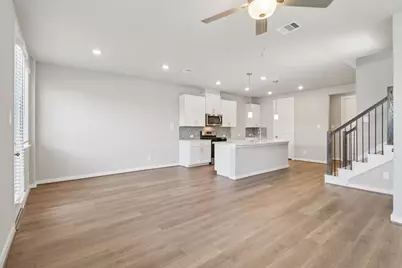 5933 Garnet Ridge Drive, Houston, TX 77092 - Photo 5