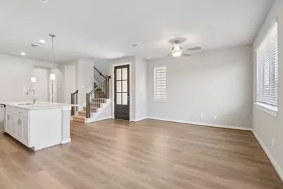 5933 Garnet Ridge Drive, Houston, TX 77092 - Photo 7