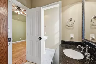 1831 Silkwood Cir, Port Neches, TX 77651 - Photo 21