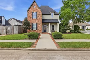 1831 Silkwood Cir, Port Neches, TX 77651 - Photo 39