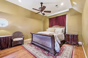 1831 Silkwood Cir, Port Neches, TX 77651 - Photo 17