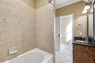 1831 Silkwood Cir, Port Neches, TX 77651 - Photo 35