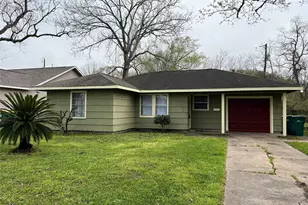 411 Elaine St, La Marque, TX 77568 - Photo 3