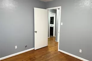 411 Elaine St, La Marque, TX 77568 - Photo 11