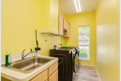 54 Peppermint Court, Lake Jackson, TX 77566 - Photo 29