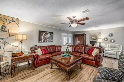 803 Sharon Lane, Baytown, TX 77521 - Photo 25