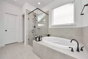 647 Malibu Pnes Dr, Katy, TX 77493 - Photo 23