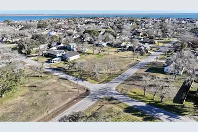 710 5th Street, Palacios, TX 77465 - Photo 1