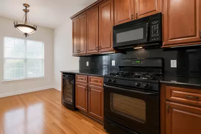 319 Grove Street, Houston, TX 77020 - Photo 7