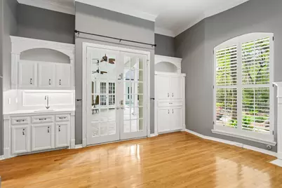 55 Benton Woods Circle, The Woodlands, TX 77382 - Photo 15