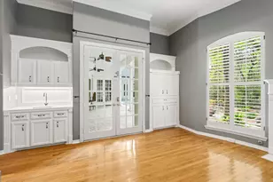 55 Benton Woods Circle, The Woodlands, TX 77382 - Photo 15