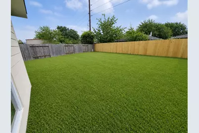 16202 Broadglen Court, Houston, TX 77082 - Photo 3