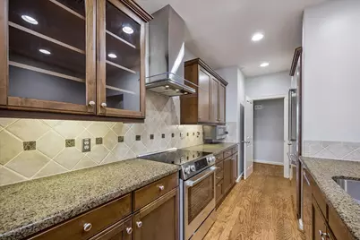 914 Main Street #910, Houston, TX 77002 - Photo 7