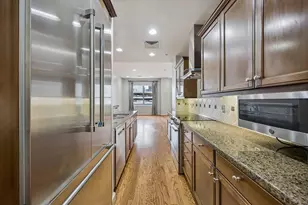 914 Main St, Houston, TX 77002 - Photo 11