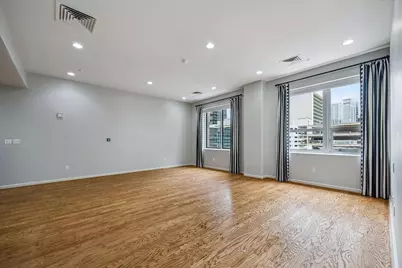 914 Main Street #910, Houston, TX 77002 - Photo 5