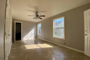 3013 Fern St, Pasadena, TX 77503 - Photo 9