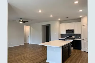 8803 Mugwort, Rosenberg, TX 77469 - Photo 3