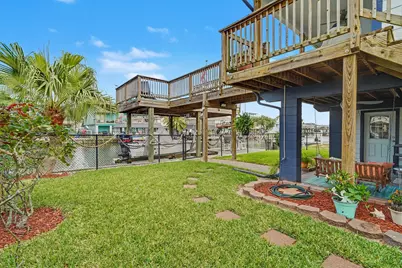 192 Barracuda Street, Bayou Vista, TX 77563 - Photo 33
