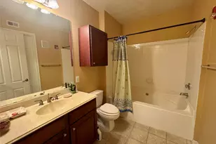7575 Kirby Dr, Houston, TX 77030 - Photo 15