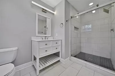 4303 Marlborough Drive, Houston, TX 77092 - Photo 19