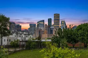2840 Cline St, Houston, TX 77020 - Photo 1