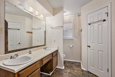 508/510 Clarence Street, Tomball, TX 77375 - Photo 13