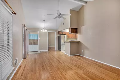508/510 Clarence Street, Tomball, TX 77375 - Photo 5