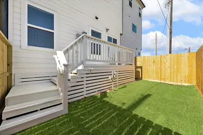 5613 Camino Encantado Drive, Houston, TX 77091 - Photo 3